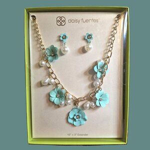 Daisy Fuentes Teal Flowers Gold-tone Faux Pearl Jewelry Set NIB